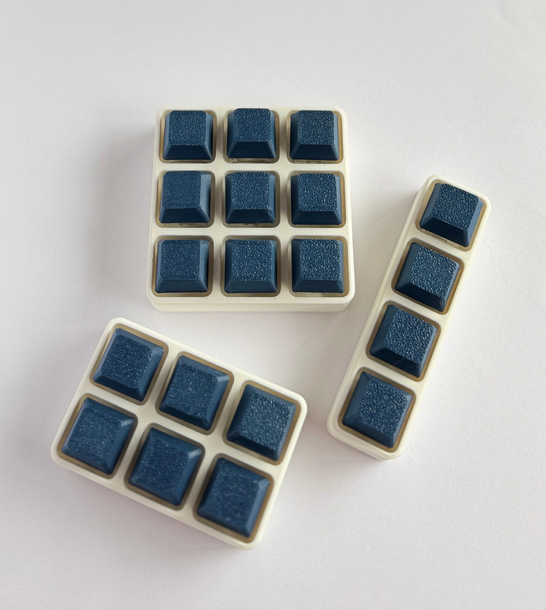 Mono Color Fidget Clickers (Multiple sizes & colors)