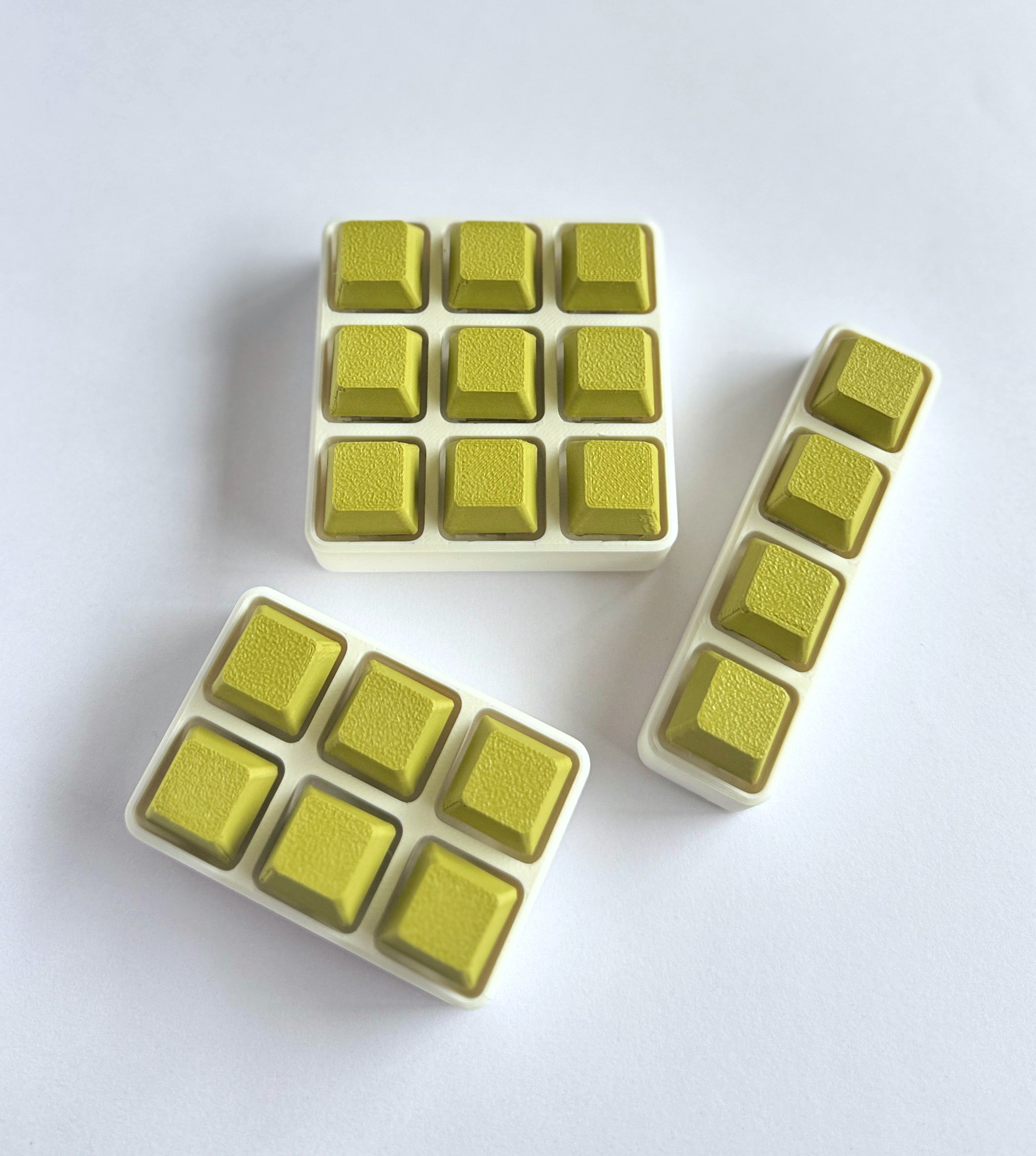 Mono Color Fidget Clickers (Multiple sizes & colors)