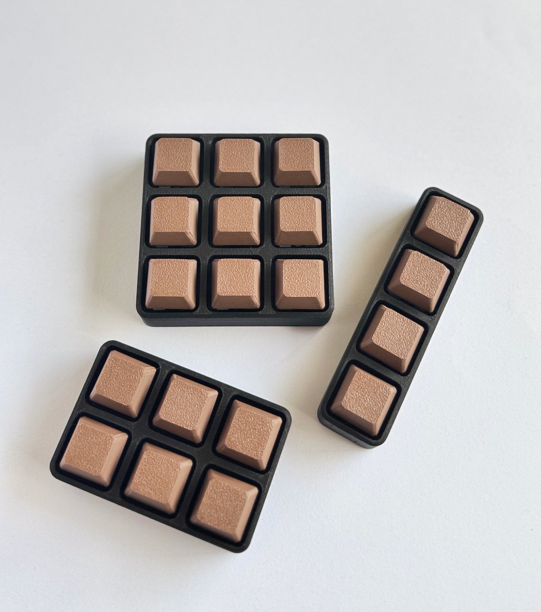 Mono Color Fidget Clickers (Multiple sizes & colors)